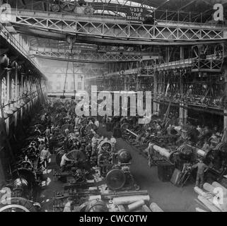 La Krupp cannon manufacturing a Essen, Germania. La Krupp supportato in Germania pre-guerra mondiale I bracci accumulo dove aveva un vicino Foto Stock