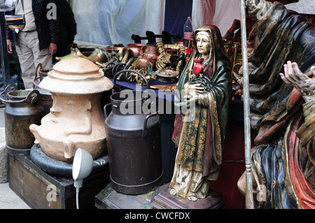 ' Il Mercado de las Pulgas - San Alejo ' mercato di Bogotà. Dipartimento di Cundimarca .COLOMBIA Foto Stock