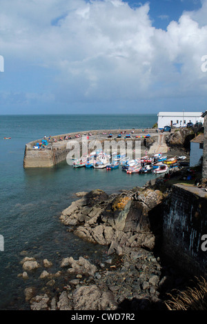 Coverack Harbour, la lucertola, Cornwall, Regno Unito Foto Stock