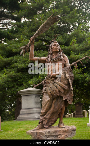 Il Personacordiale vicino George Catlin grave in verde-cimitero di legno Foto Stock