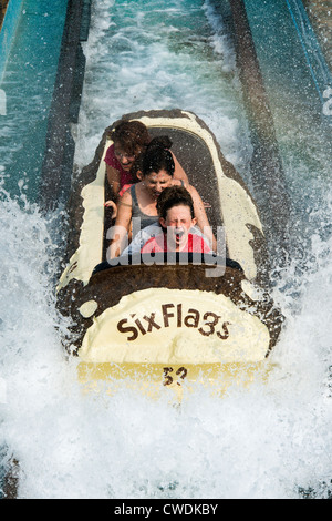 Segheria Log Flume, grande avventura, Six Flags, New Jersey, STATI UNITI D'AMERICA Foto Stock