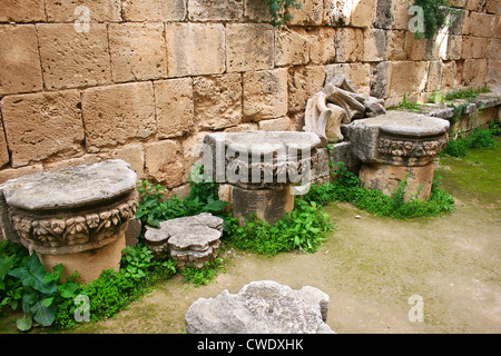 Storica Abbazia Bellapais in Kyrenia, Cipro settentrionale.costruzione originale fu costruito tra il 1198-1205. Foto Stock