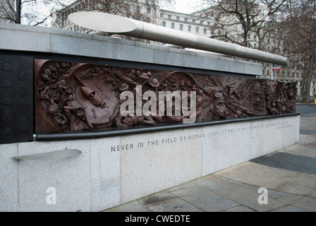 La Battaglia di Bretagna monumento sulla Victoria Embankment Foto Stock