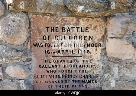 La Battaglia di Culloden Memorial Cairn, vicino a Inverness, Highland, Scotland, Regno Unito. Foto Stock