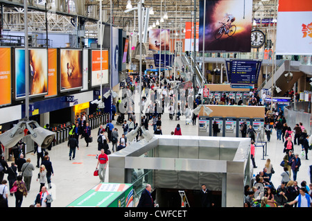 Londra stazione Waterlooo,che serve ai passeggeri di sud-est e la costa ovest destinazioni nel Regno Unito Foto Stock