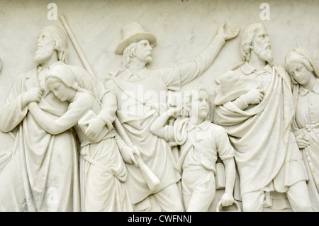 Stati Uniti d'America, USA, New England, Massachusetts, Plymouth, monumento nazionale agli antenati, carving dettaglio Foto Stock