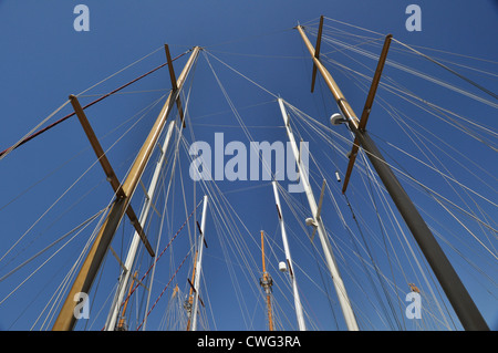 Barche a vela in legno presso la marina di Porto Bodrum,Turchia Foto Stock