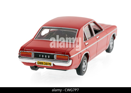 Ford Granada Mk1 Ghia automatico Auto Executive in rosso fuoco - Europeo - modello in scala Foto Stock