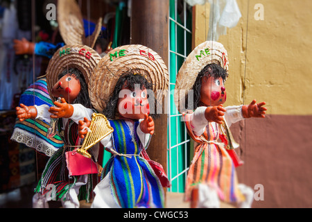 Burattini in mercato Mercato, 28 (Mercado 28), Cancun, la penisola dello Yucatan, Quintana Roo, Messico Foto Stock