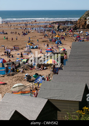 Giornata in spiaggia, Summerleaze Beach, Bude, Cornwall, Regno Unito Foto Stock