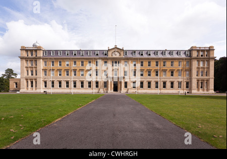 La facciata esterna dell'ex esercito Staff College Royal Military Academy Sandhurst. Foto Stock