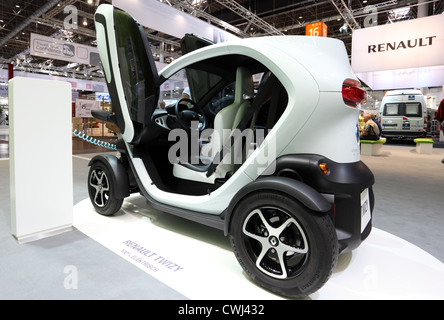 Auto elettrica Renault Twizy al Caravan Salon Exhibition 2012 il 27 agosto 2012 a Dusseldorf, Germania Foto Stock