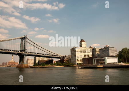 Dumbo Manhattan Bridge Brooklyn Heights East River New York City Stati Uniti d'America Foto Stock