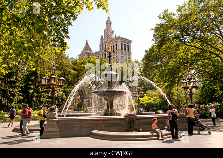 City Hall Park Corte Federale Building di New York City Manhattan American Stati Uniti d'America Foto Stock