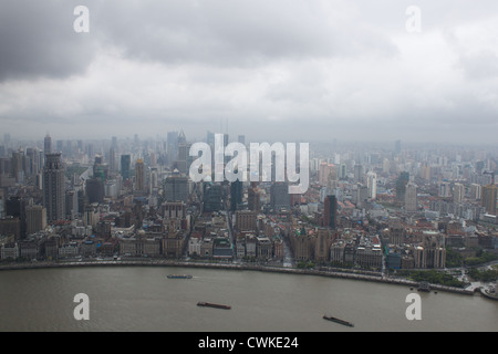 Vista dall'Oriental Pearl Tower a Shanghai in Cina. Foto Stock