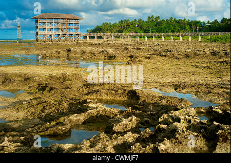 Bassa marea a Cloud 9, Filippine Foto Stock