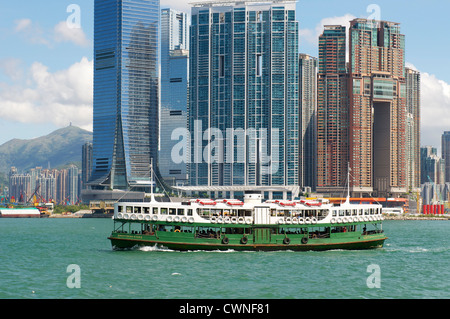Stella con il traghetto da Tsim Sha Tsui a Wan Chai di hong kong Foto Stock