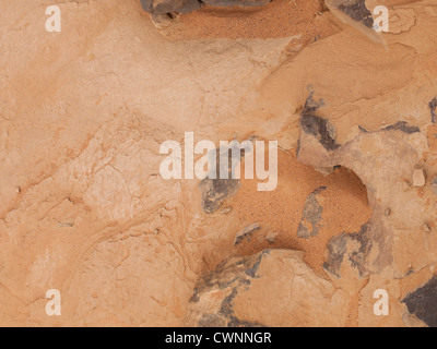 Dettagli di sabbia e rocce modelli di formazione nel deserto di Wadi Rum Giordania Foto Stock