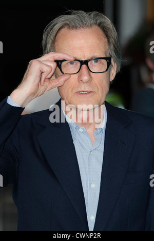 Bill Nighy arriva per il Regno Unito premiere di richiamo totale. Foto Stock