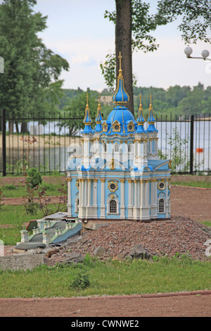 L'Ucraina. Kiev. Museo delle miniature. La Chiesa di S. Andrea Foto Stock