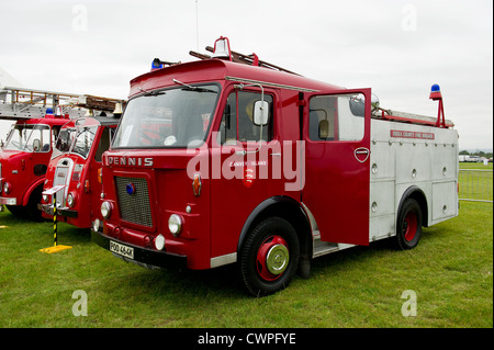 Un Dennis D serie Jaguar acqua gara vintage scaletta motore fire sul display a Orsett mostrano in Essex Foto Stock