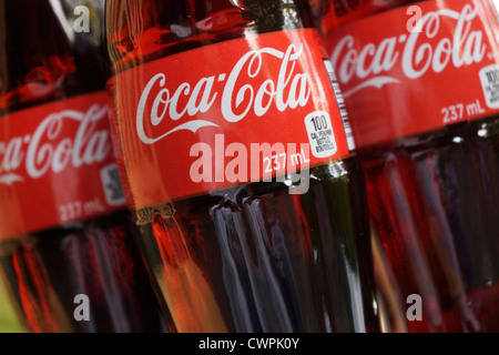 Coca Cola bottiglie Foto Stock