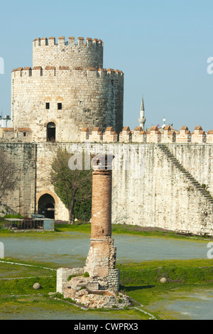 Türkei, Istanbul, Yedikule, die " Burg der Sieben Türme', liegt direkt an der Theodosianischen Landmauer Foto Stock