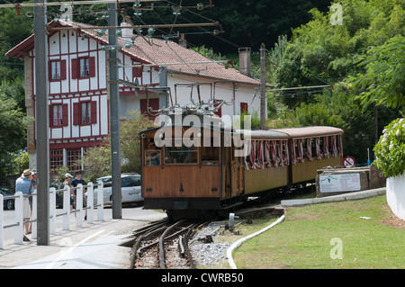 Le Petit Train de la Rhune sud-ovest della Francia Foto Stock