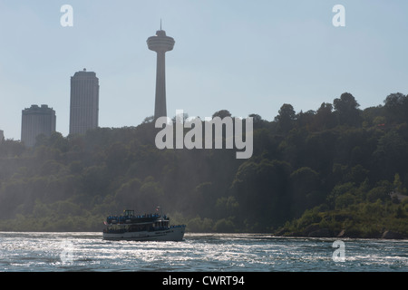 Cascate del Niagara Tour in Barca Foto Stock