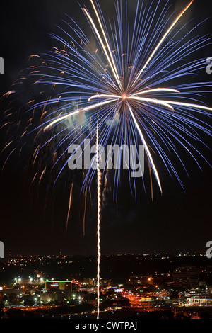 Il 4 luglio i fuochi d'artificio su Austin, Texas Foto Stock