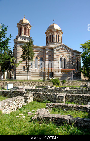 La Cattedrale dei Santi Pietro e Paolo in Constanta per la Romania il litorale del Mar Nero Foto Stock