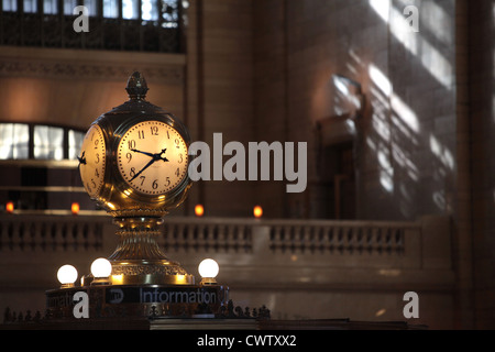 Orologio in Grand Central Station, New York City, Stati Uniti d'America Foto Stock