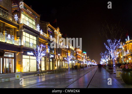 Vista notturna di Pechino street Foto Stock