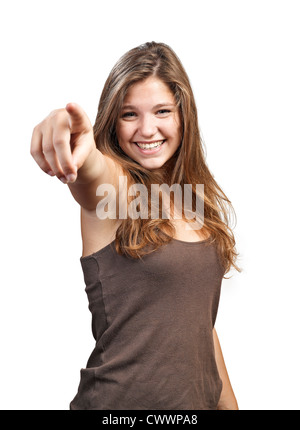 Donna felice con la mano rivolto a voi - isolato su uno sfondo bianco Foto Stock