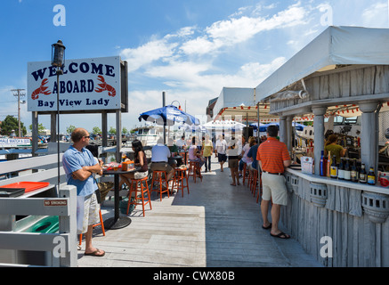 Bar a waterfront aragosta ristorante su Long Wharf, Portland, Maine, Stati Uniti d'America Foto Stock