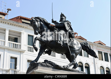 Victor Emmanuel statua, Venezia, Italia. Foto Stock
