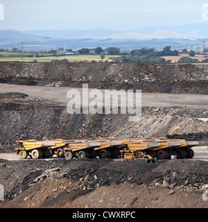 Camion a Shotton a cielo aperto del carbone sito vicino a Cramlington, Northumberland. Foto Stock