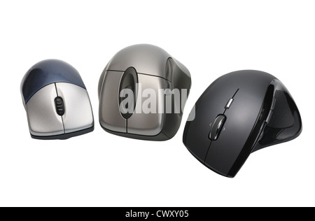 Moderno computer wireless mouse su sfondo bianco, isolato Foto Stock