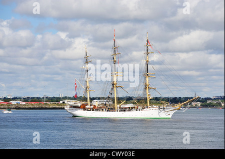 'Sagres' in tall ships gare Dublino Irlanda 2012. Nave scuola della marina portoghese dal 1961 Foto Stock