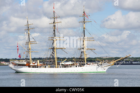 'Sagres' in tall ships gare Dublino Irlanda 2012. Nave scuola della marina portoghese dal 1961 Foto Stock