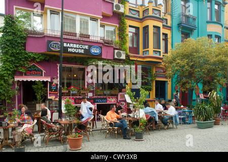 Türkei, Istanbul, Lokale in Sultanahmet in der Yerebatan Caddesi Foto Stock