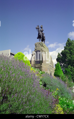 Royal Scots Grays Memorial in Princes Street Gardens, Edimburgo, Scozia, Regno Unito Foto Stock