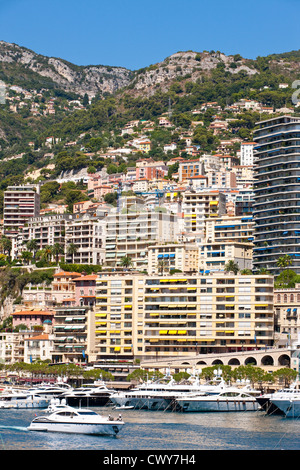Vista del porto di Ercole, La Condamine, il Principato di Monaco Foto Stock