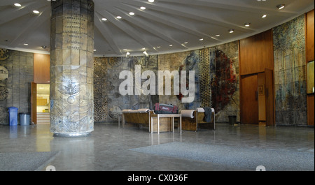 Murali in ceramica in Charles S Curtis Memorial Hospital di Sant'Antonio, Terranova Foto Stock