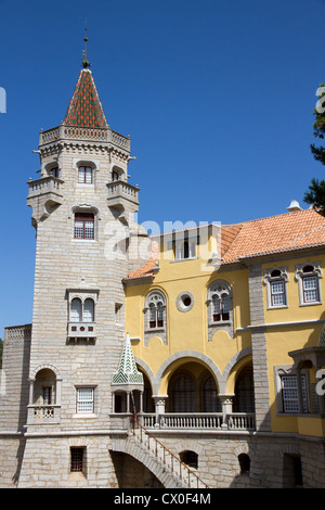 Il Museu (ex Palácio dos) Condes de Castro Guimarães ( Museo ), Cascais, Estoril, costa di Lisbona, Estremadura, Portogallo. Foto Stock