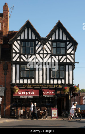 Caffè Costa edificio, Stratford-upon-Avon, Warwickshire, Regno Unito Foto Stock