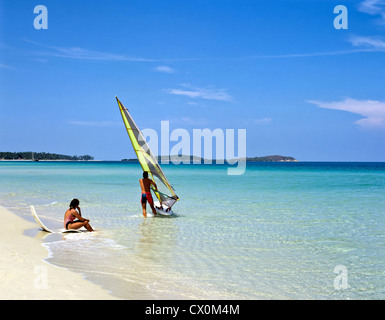 8183. La spiaggia di Chaweng, Ko Samui, Tailandia Foto Stock