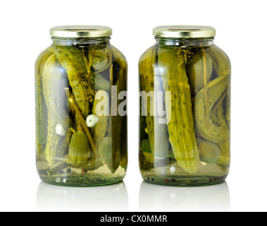 Vasi di vetro con cetrioli sottaceto Foto Stock
