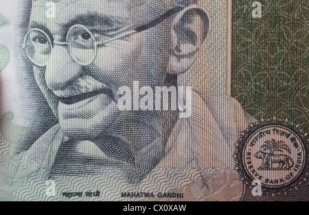 Il Mahatma Gandhi su 100 rupie banconota Foto Stock