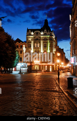 Swidnica, notte, Slesia, Polonia, swidnica, notte, architettura, rynek, mercato, Dolnoslaskie, Slesia, Polonia Foto Stock
